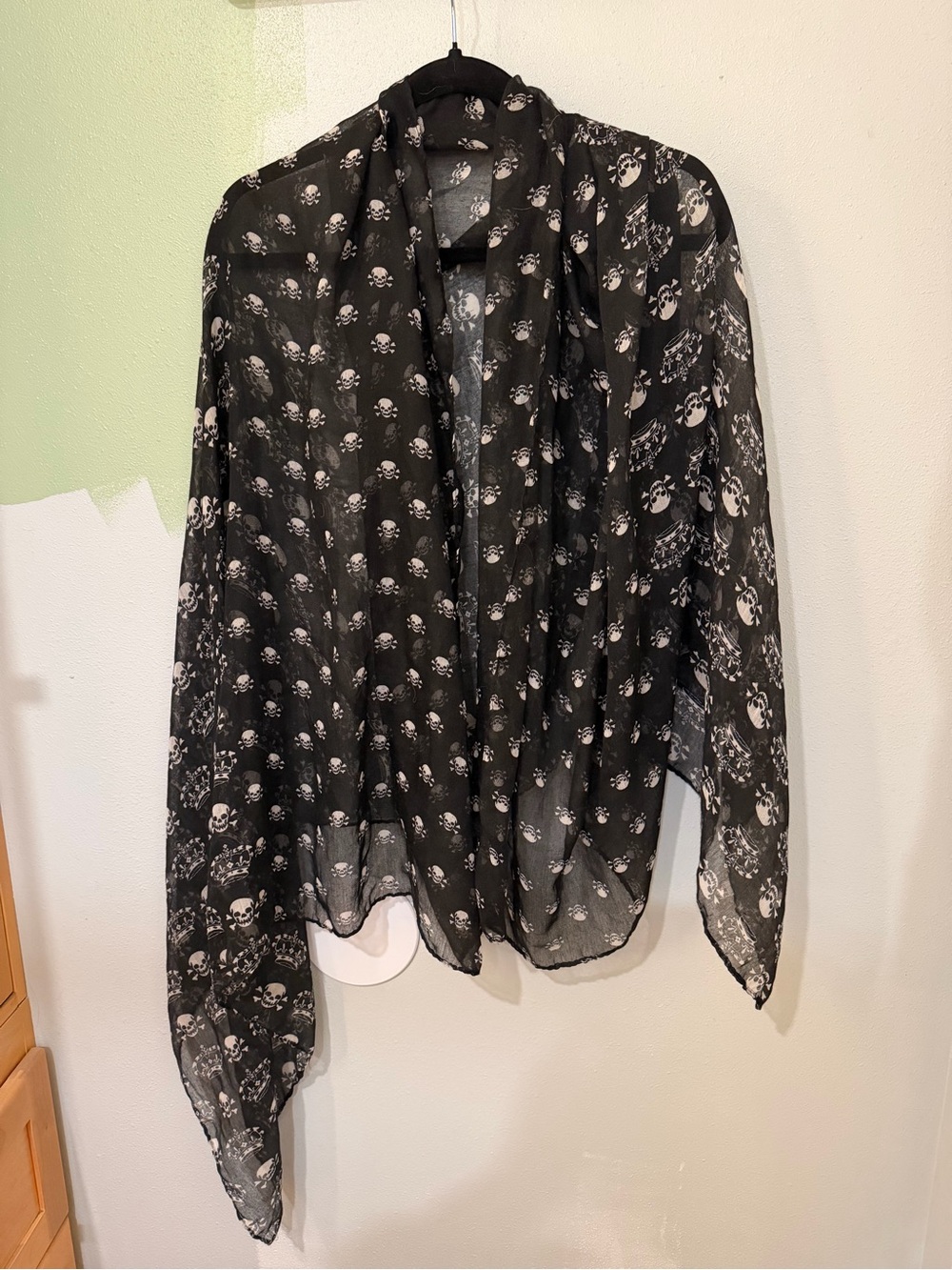 Black Skull Print Lightweight Sheer Scarf Wrap